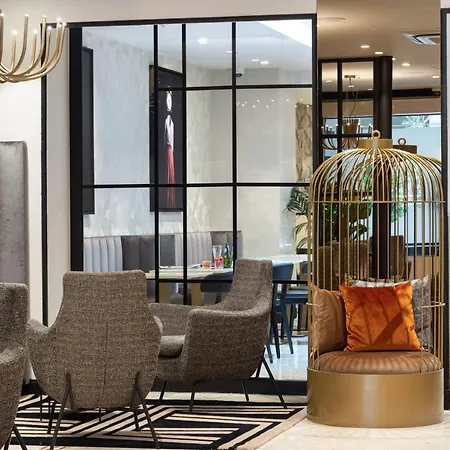 Western Massena Hotel 4*