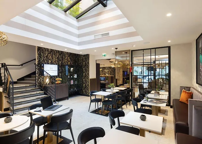 베스트 웨스턴 플러스 마세나