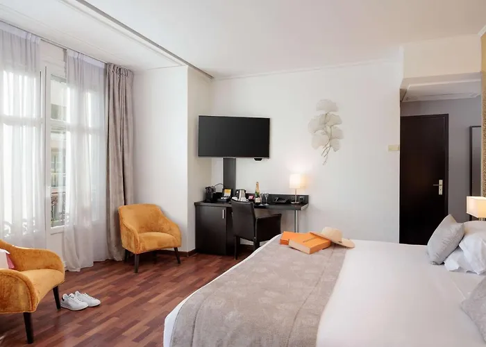 Western Massena Nice