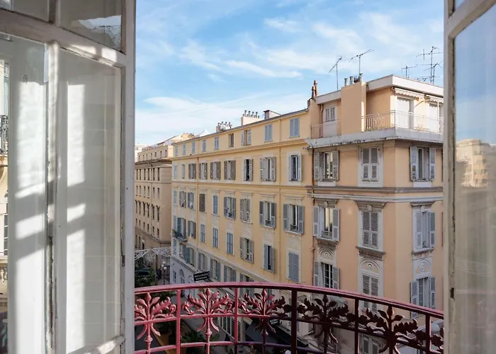 베스트 웨스턴 플러스 마세나 니스