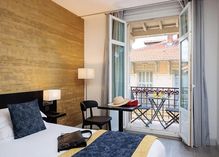 Hotel Western Massena